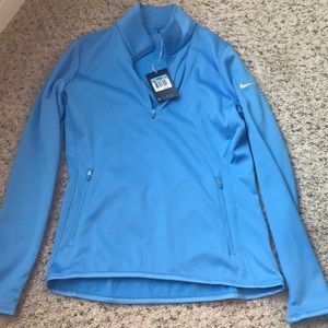 Nike golf pull over